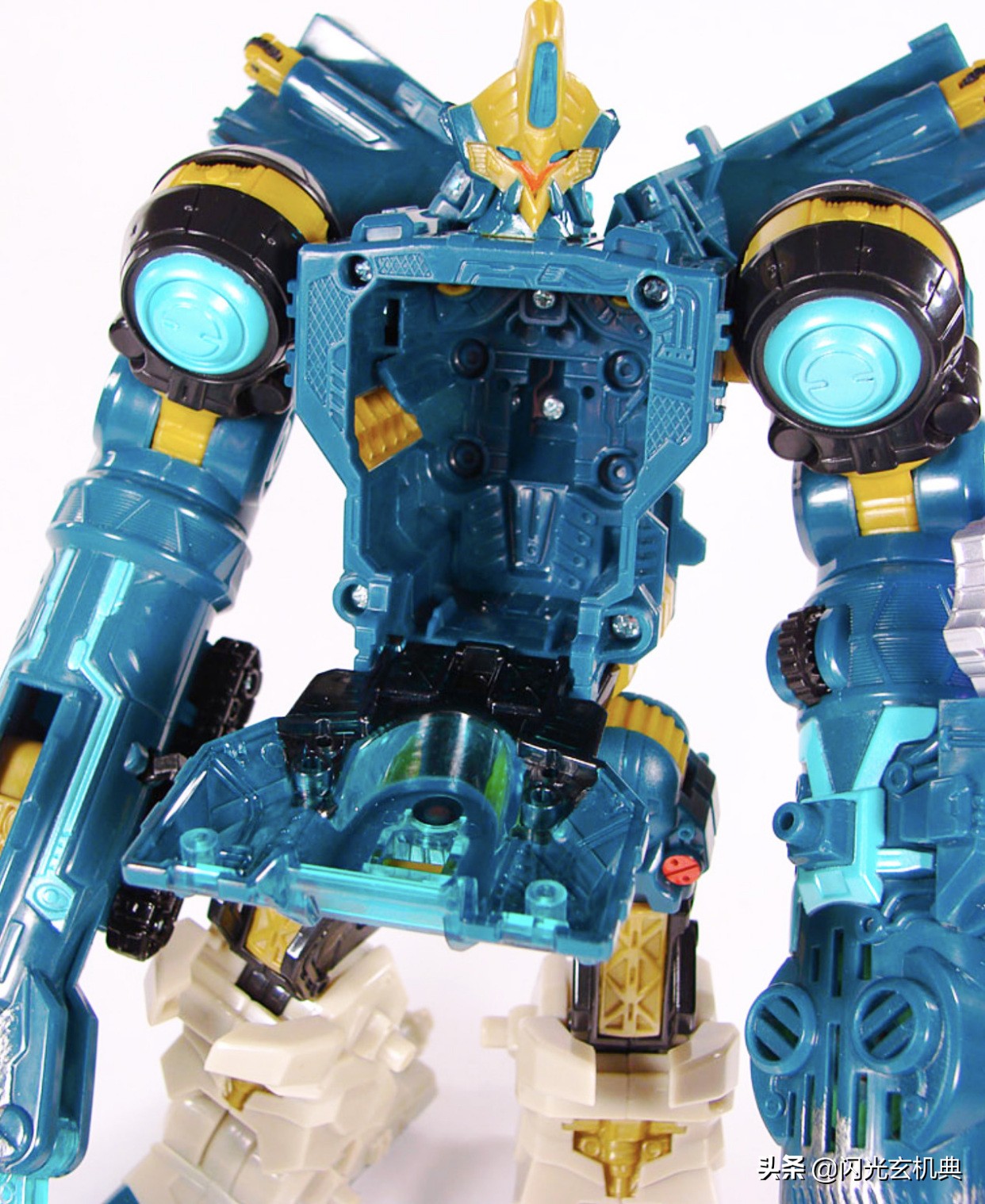 变形金刚动画人物及图片,变形金刚里的塞伯坦变身