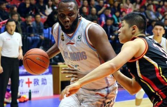 杰弗森男篮最新消息,前新疆篮球外援中锋