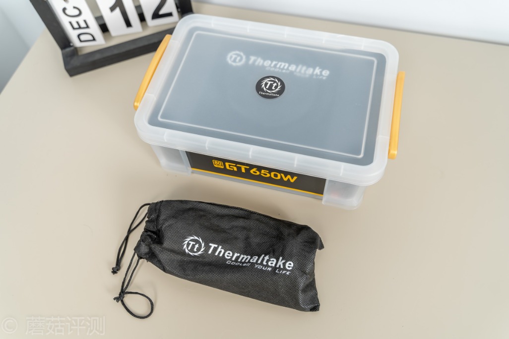输出稳定，安静高效、Tt（Thermaltake）GT650W金牌全模组电源