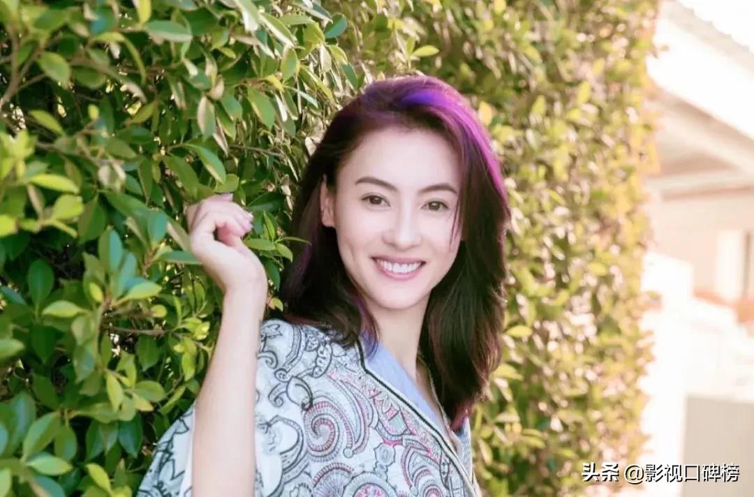 张柏芝终于现身43岁真实状态曝光,张柏芝晒学生照美貌几十年不改变