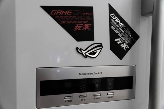 rogstrix雷鹰850g测评,rogstrix雷鹰550w