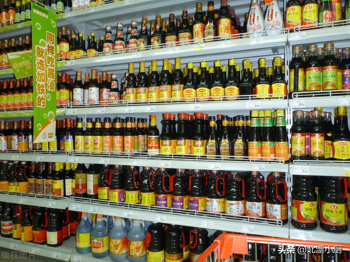 终于明白生抽和老抽的区别了,酱油生抽老抽一品鲜的区别