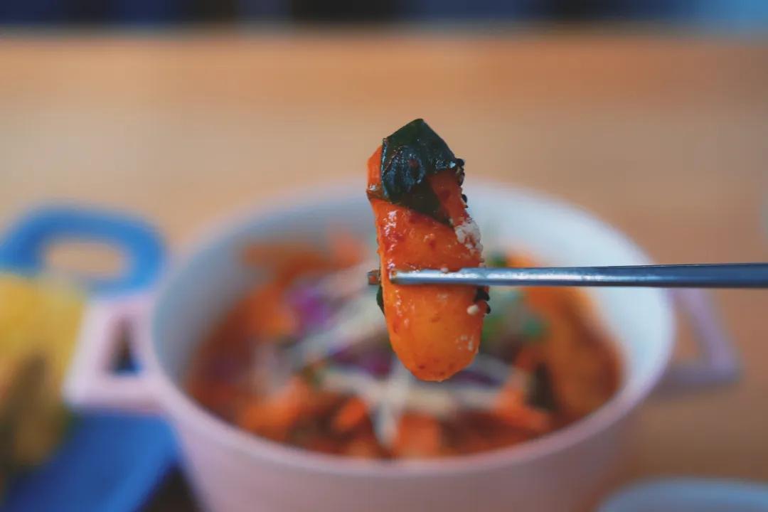 青岛好吃高端的店,青岛有什么很辣很好吃的