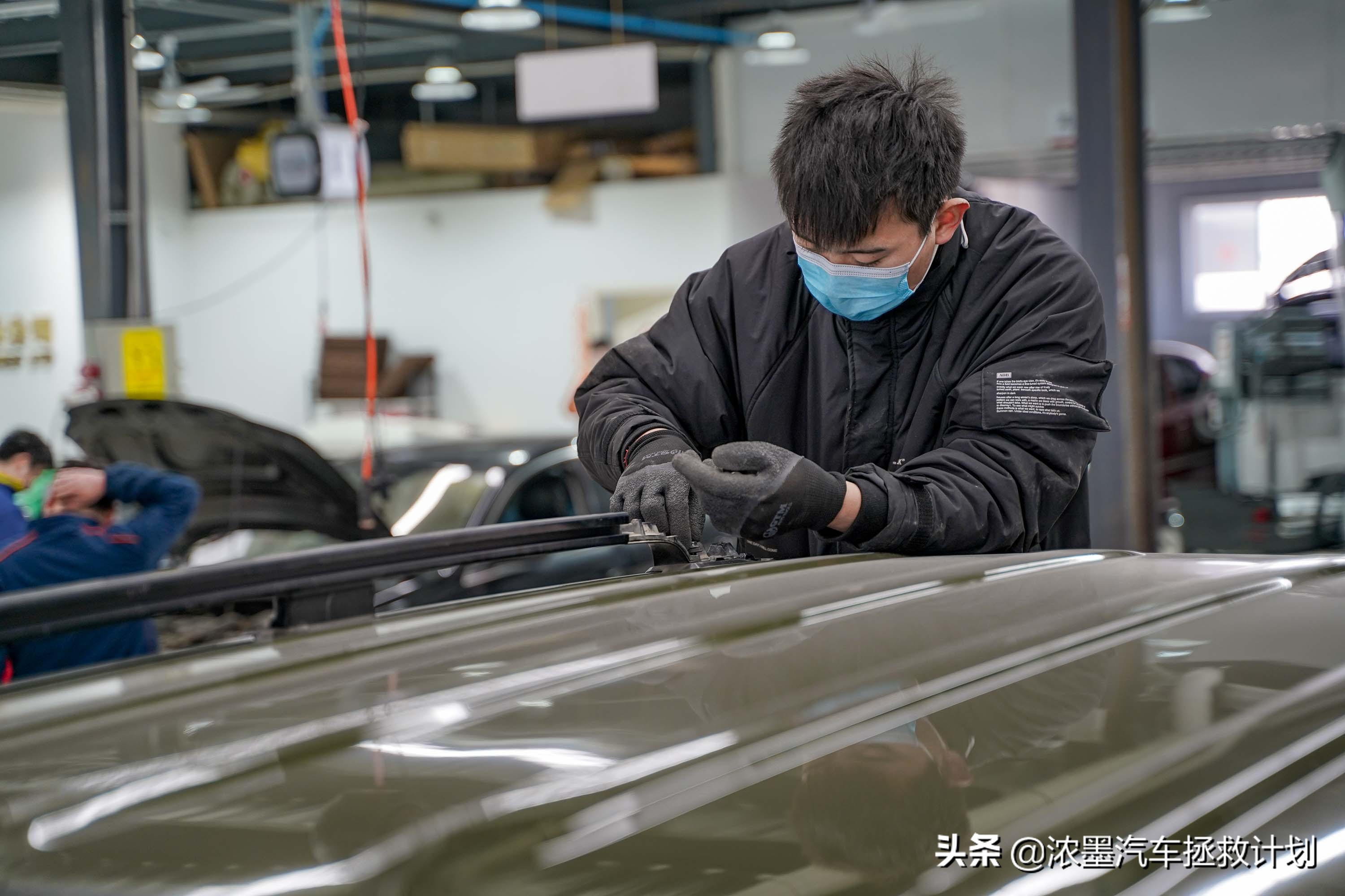 丰田霸道酷路泽带你翻山越岭,丰田兰德酷路泽低速4驱越野模式