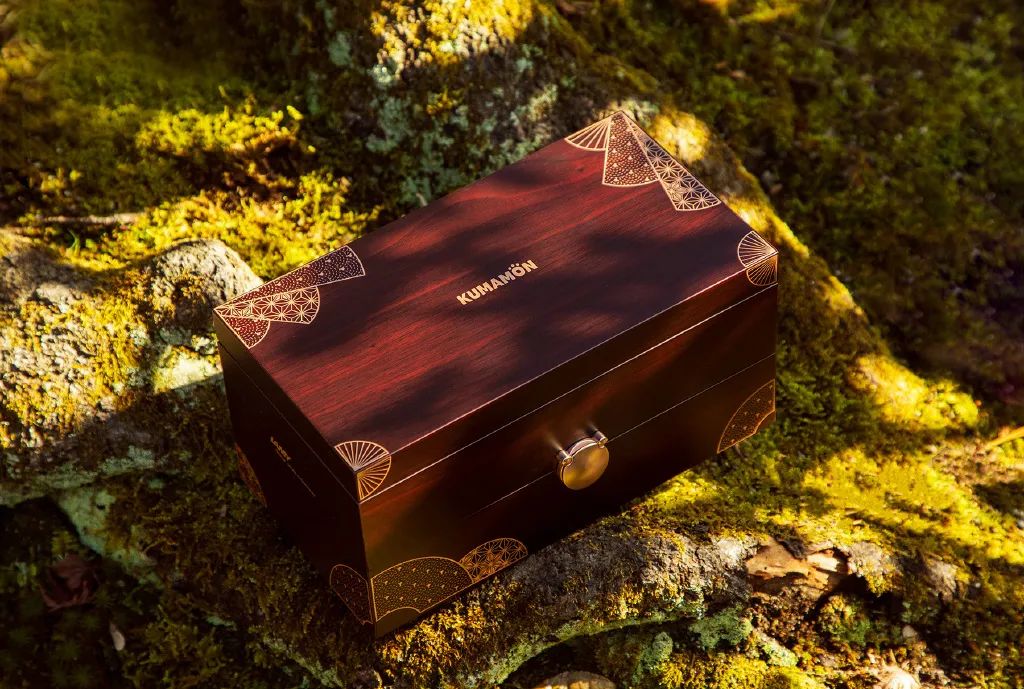 凌美钢笔一个系列包装不同为什么,凌美磨砂黑钢笔包装