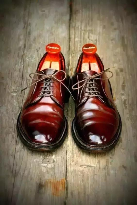 买一双合适的鞋真难,七千多元一双的鞋