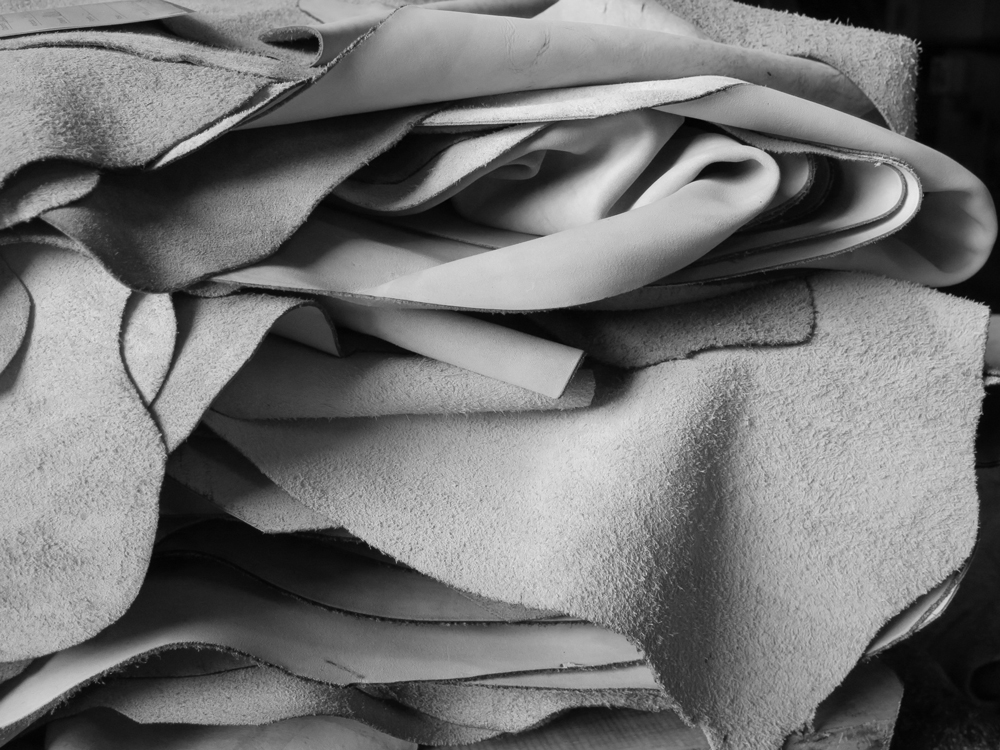 一眼掳获目光的流畅线条：北欧小众手袋及鞋履品牌ATPAtelier