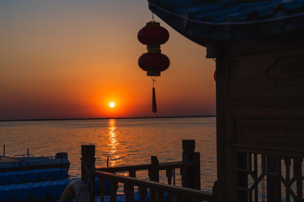 她是滔滔千里黄河的宠儿,阴山之下、河套之上的掌上明珠