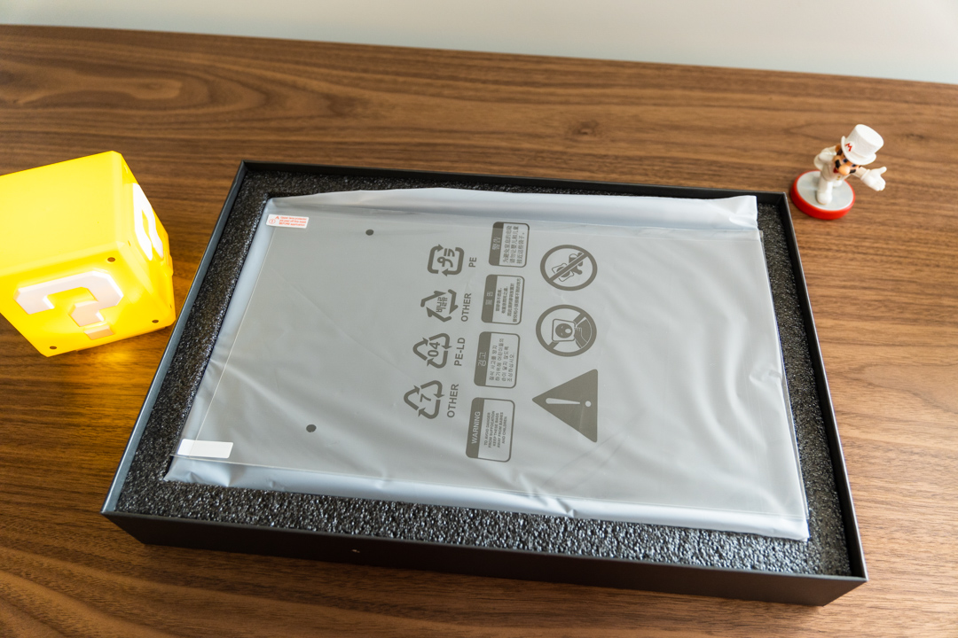 eimio便携显示器,eimio便携显示器m15b怎么充电