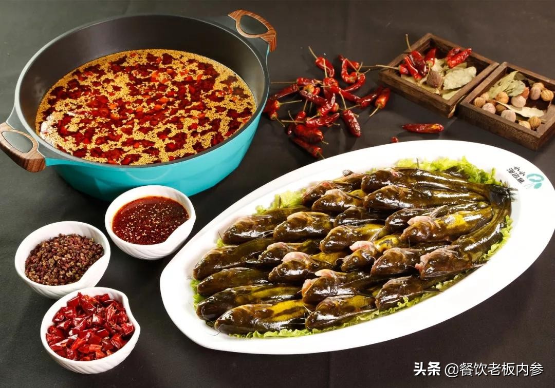 小县城今年突然开了十几家火锅店,县城开一家200平米火锅店