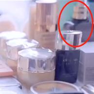 化妆台共多少钱,化妆台护肤品一堆