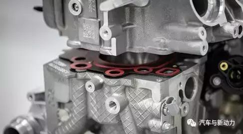 奔驰新款2022款新车发动机讲解,奔驰最新3.0t发动机