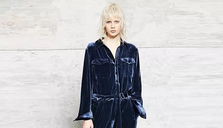 “我要花光我的工资买丝绒”x3遍