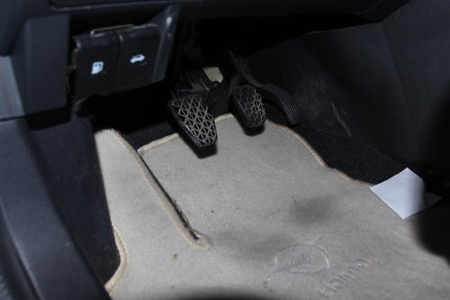 车上auto按键怎么使用,车上的autoh键有什么用