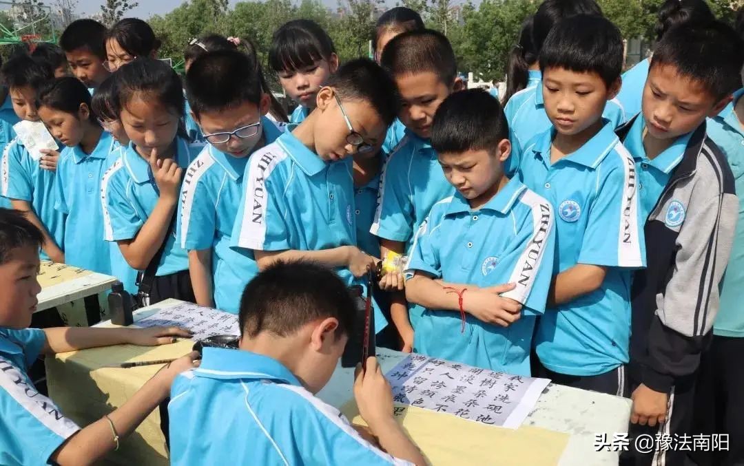 建党百年学校组织的迎七一活动,邓州市庆祝建党100周年活动选拔赛