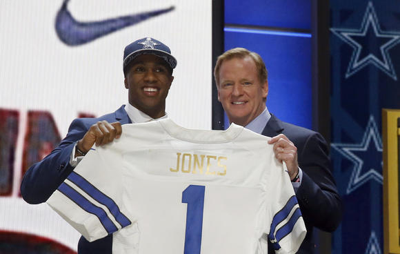 世界上跳的最远的人类,世界上跳得最远的人是哪位