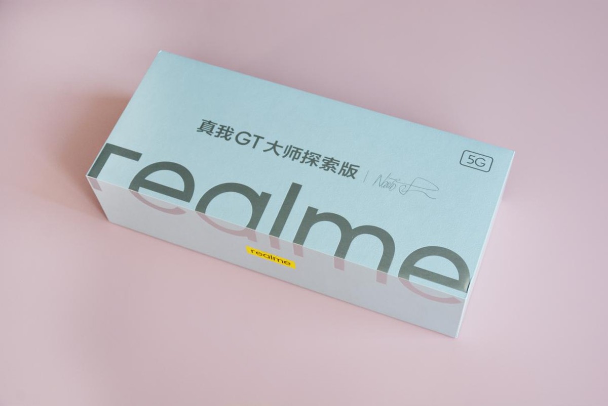 realme真我gt大师探索版手机1v4,realme真我gt2深度评测