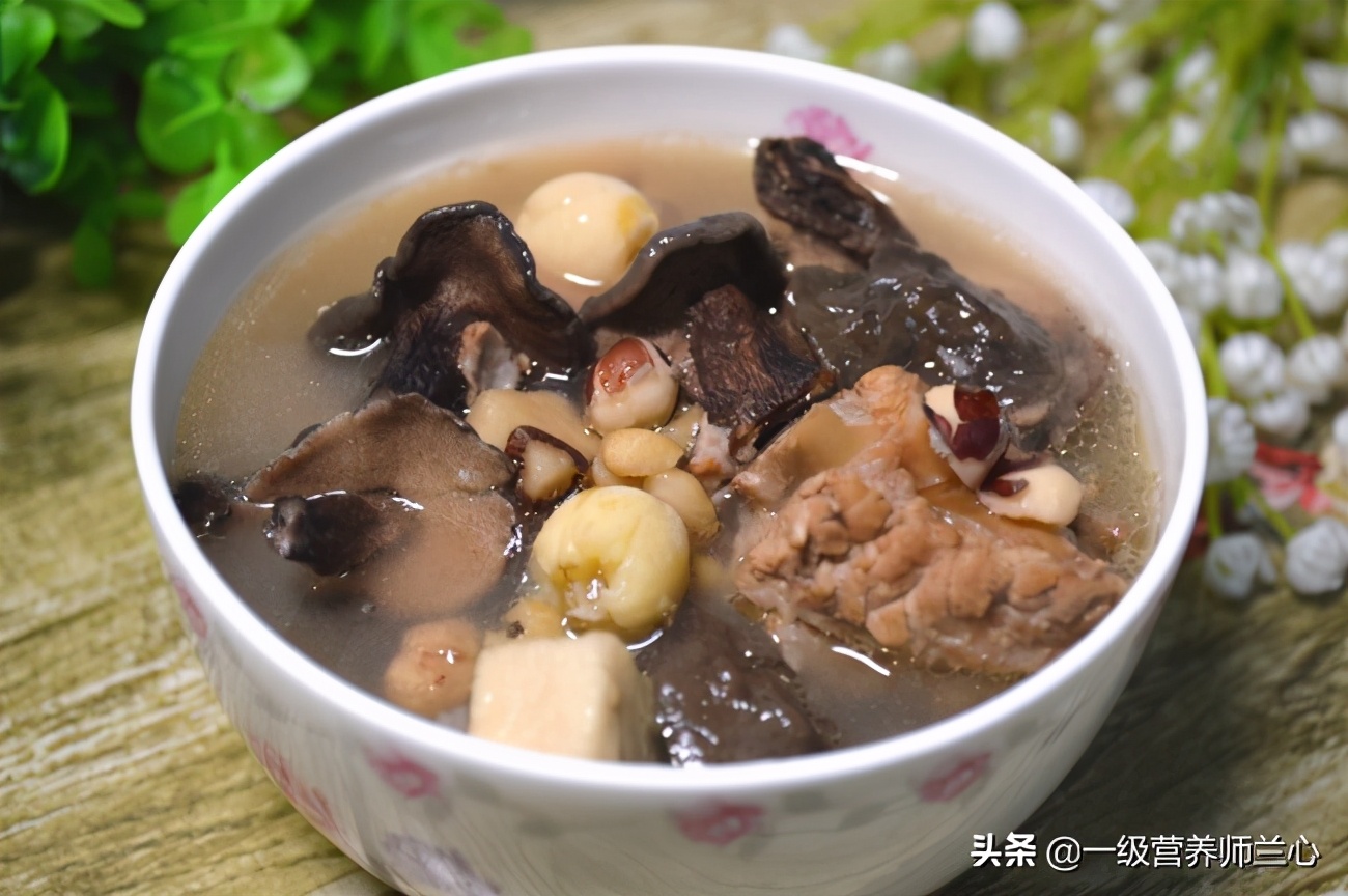 脾胃不好一日两餐食谱,脾胃虚炖什么汤养胃