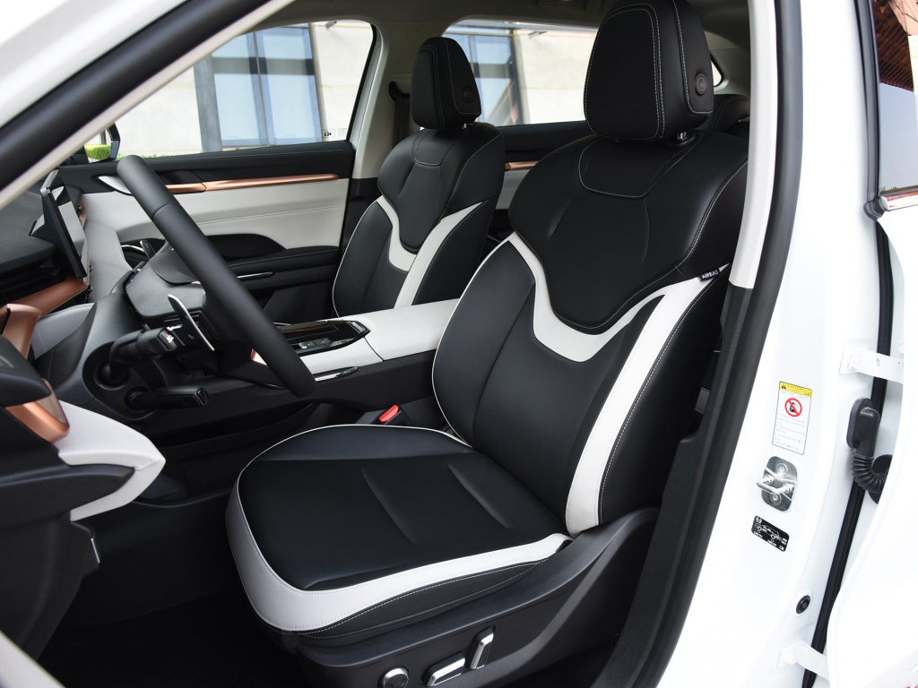 神车换代全新哈弗h6表现如何,哈弗h6supreme+版值得购买吗