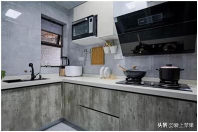 北欧轻奢风格客厅装饰画,北欧轻奢风窗帘