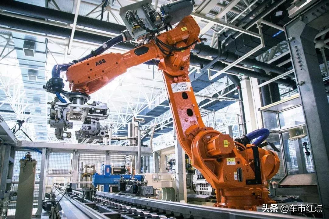 探访吉利智能工厂,探秘吉利汽车生产线