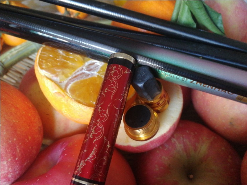 喜欢钓鲫鱼,手感好的鲫鱼鱼竿品牌