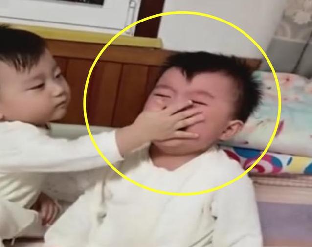 一对双胞胎，竟有两个父亲，亲子鉴定师：这种概率比中彩票都低