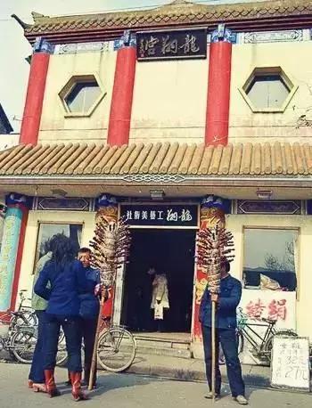 杭州人快带上自家的老照片来投稿，还有机会获得万元大奖哦