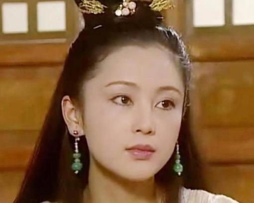 脸容易暗沉用什么粉底,皮肤暗沉不想化妆怎么办