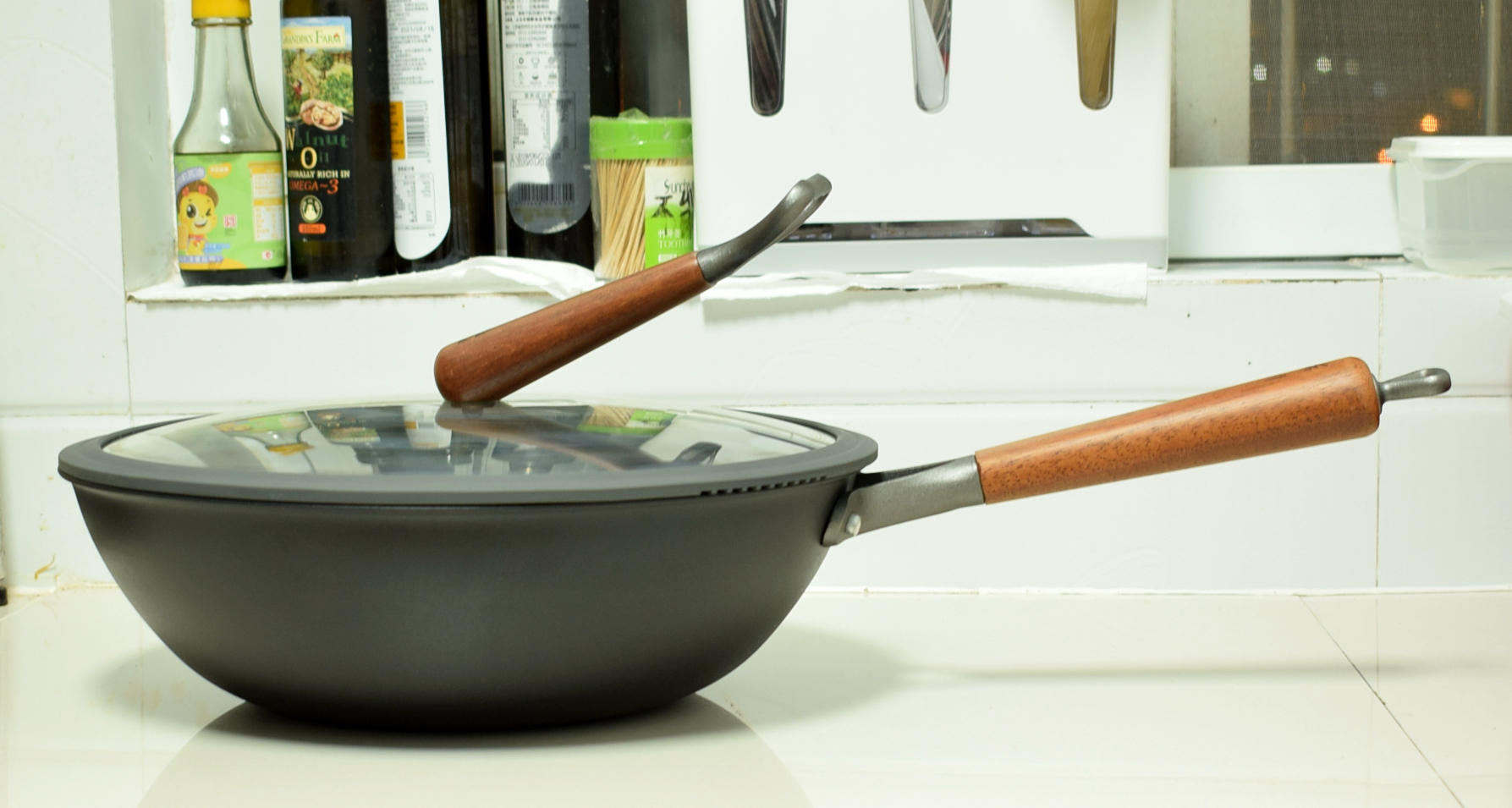 不沾油烟的炒菜锅,最好的炒菜铁锅推荐