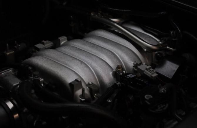 老车翻新：修复2005年凌志LS430，V8自吸大排量，一代神话再复活