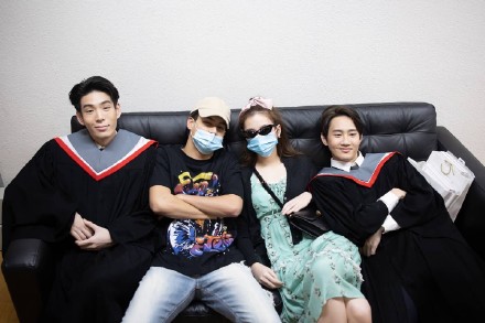 盘点他泰小可爱们的学士照：各个学霸努力又优秀