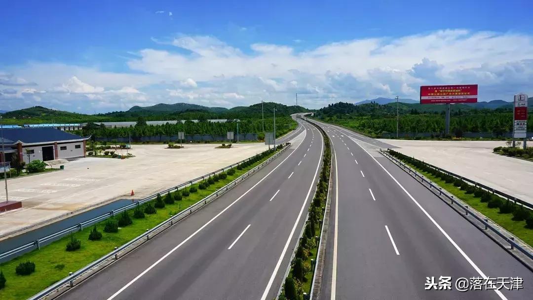 来看看滨海新区有多牛，现在你对我爱答不理，明天让你高攀不起！
