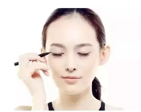 百分百防水不脱妆眼线笔,正品防水持久眼线笔不脱妆