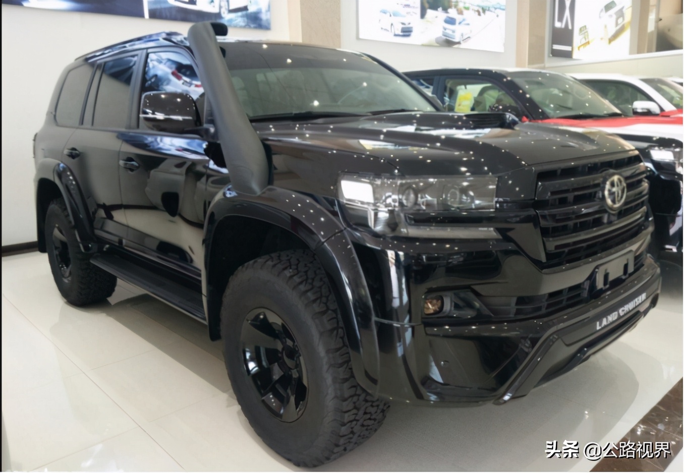 丰田陆巡2022款黑武士4500柴油版,陆巡兰德酷路泽4500vxsgts顶配