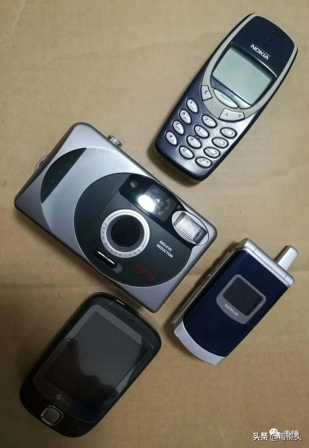 还记得你的第一台主机吗,还记得你们用的第一台手机