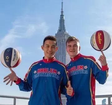 中国花式篮球领军视频,中国花式篮球第一人姜山