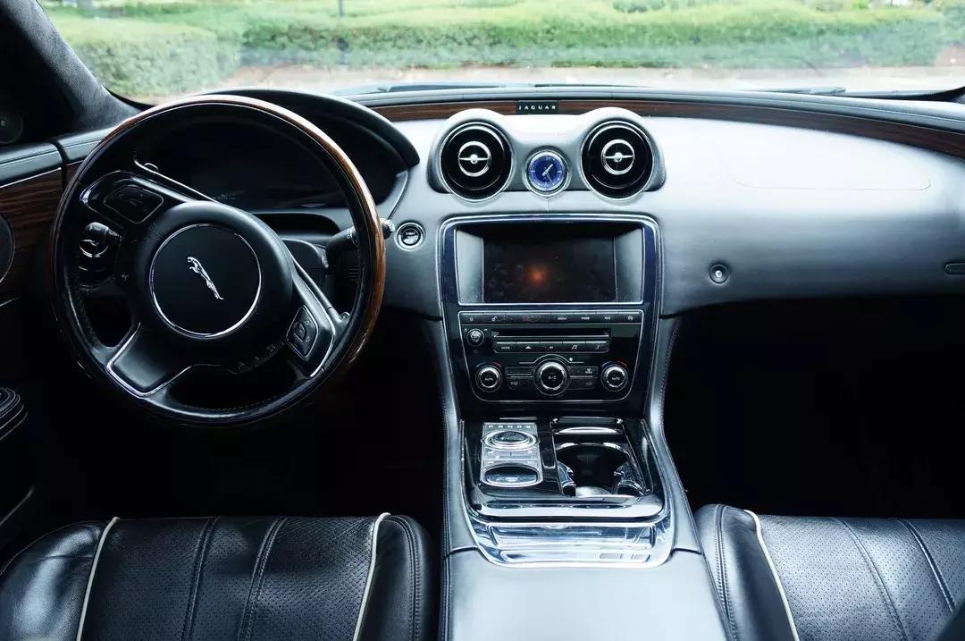 捷豹xj9最新视频,捷豹xj真实测评