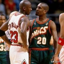 野球场十大奇葩人物,盘点那些在野球场的神仙操作