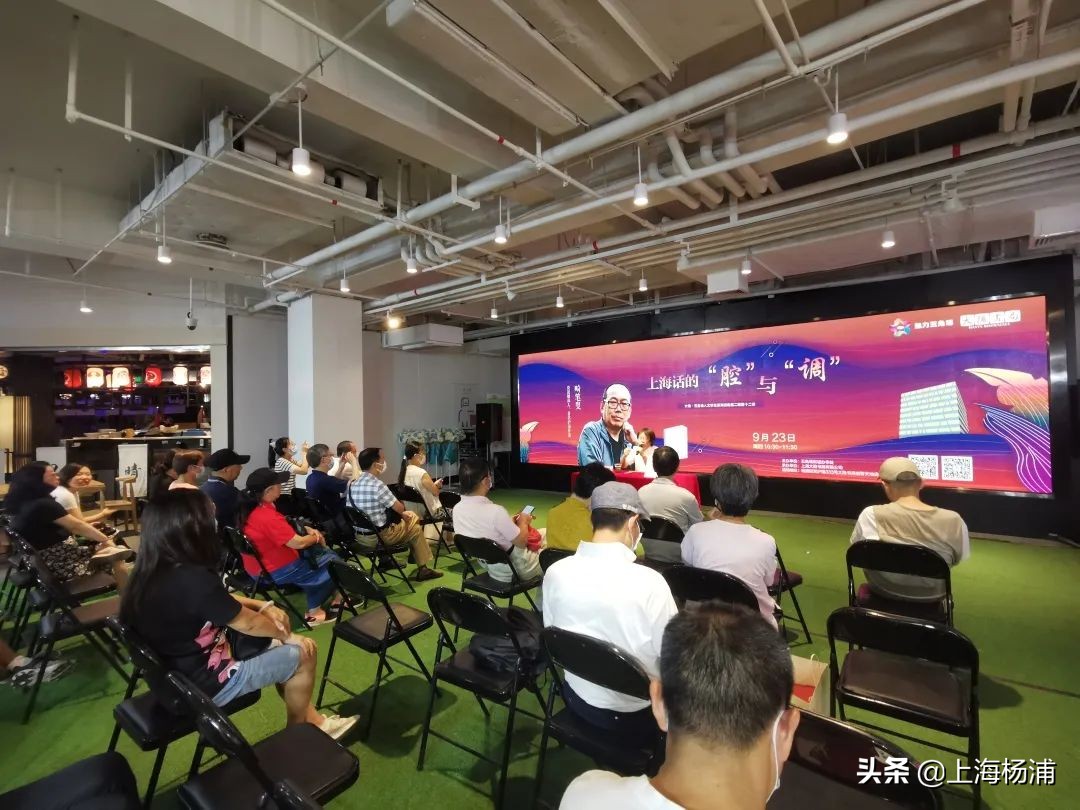 这家书店正式“回归”！既能阅读书刊，还能玩转潮流！