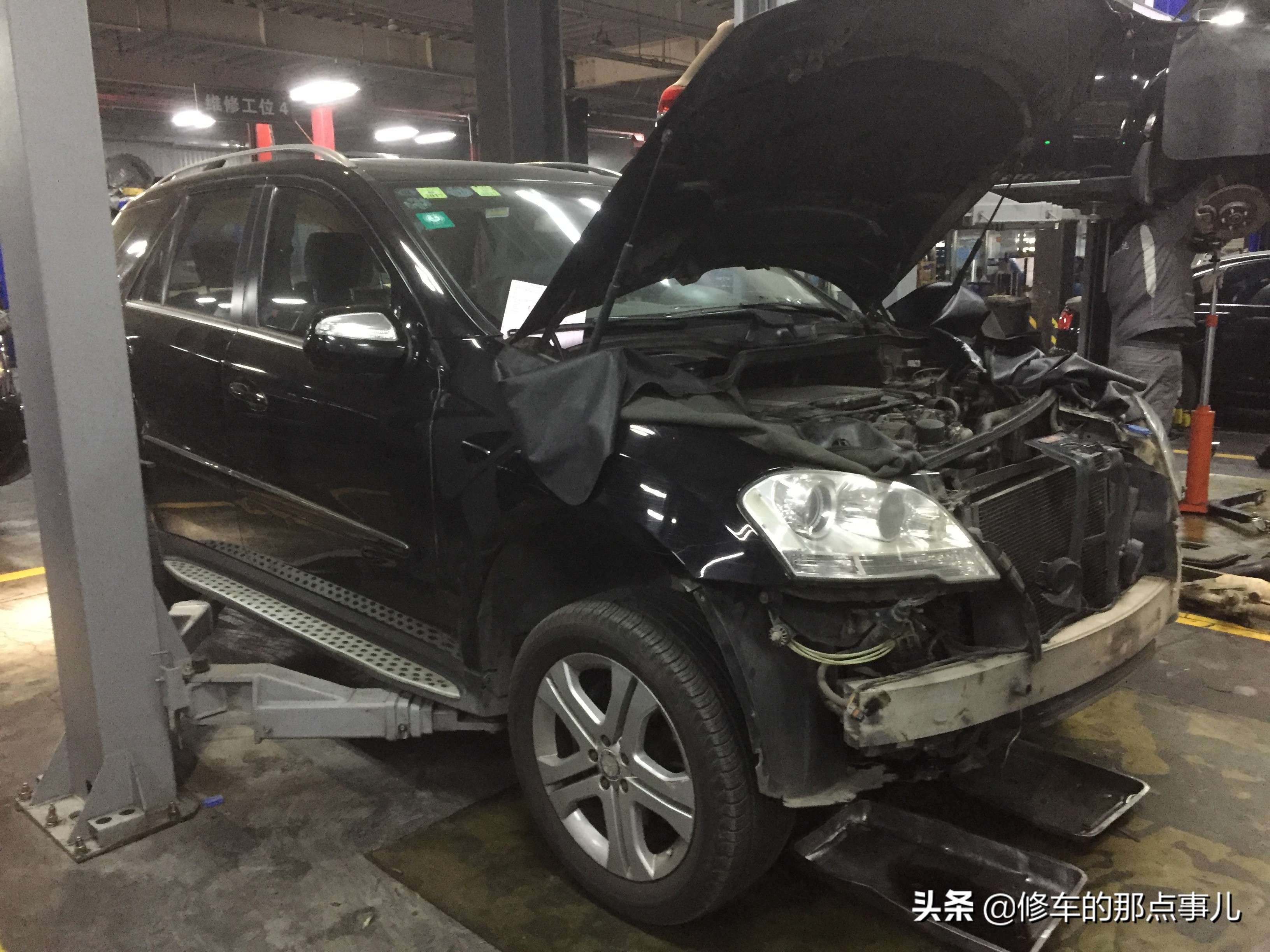 奔驰ml维修保养,奔驰ml水箱免拆清洗视频