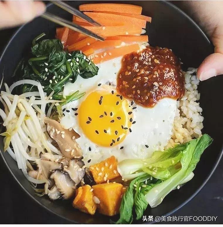 离不开泡菜的韩国人,韩国泡菜离不开我们国家完整视频