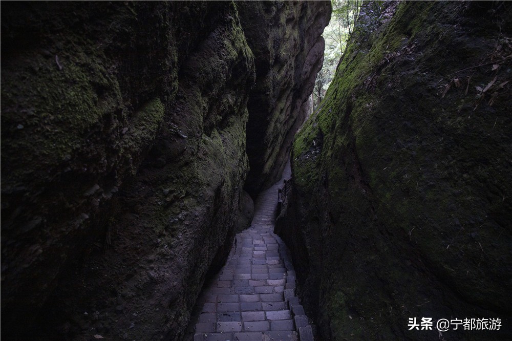 江西最值得爬的山,江西有几座山可以爬