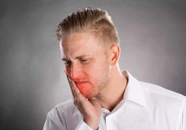 维生素一般什么时间吃效果比较好,各种维生素什么时间服用最合适