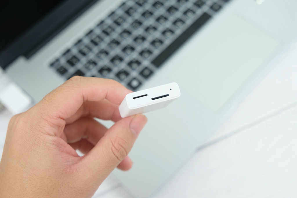 华为nm读卡器的用法,华为NM卡二合一读卡器