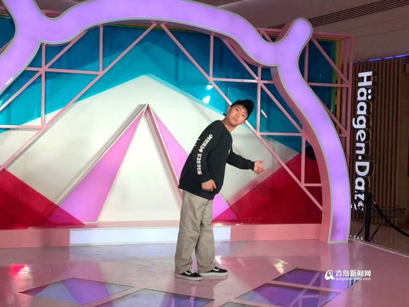 自古英雄出少年广场舞,自古英雄出少年上春晚