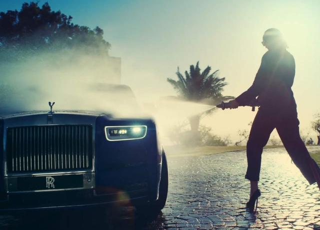 路虎最贵的车排行榜前十名,30-40万逼格最高的车路虎