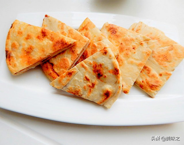 最好的土家酱香饼做法,正宗土家酱香饼的做法