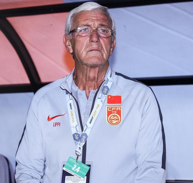 中国足球出线形势分析战平泰国,中国男足被对手球门线戏耍头球