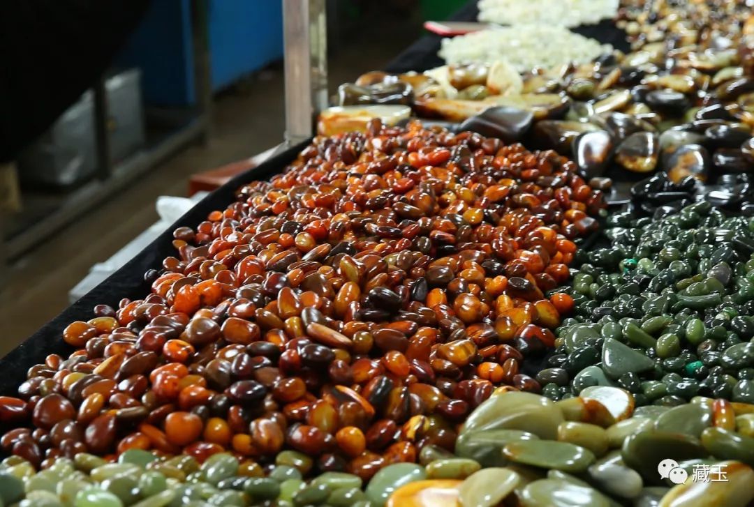 韩料和田玉为什么不受大众喜爱,韩料和田玉值得入手吗